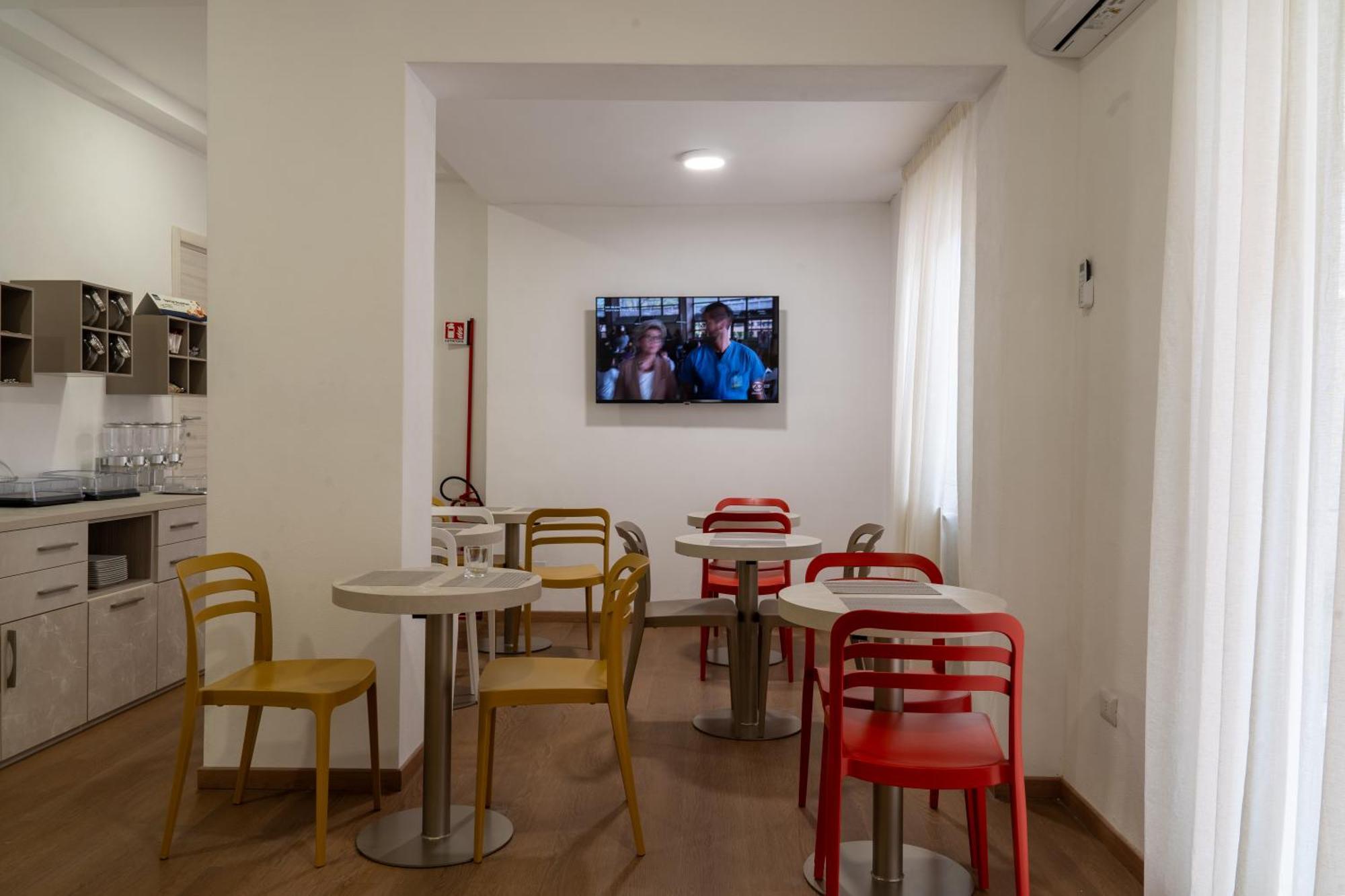 The Sun Hotel Boutique Napoli Luaran gambar