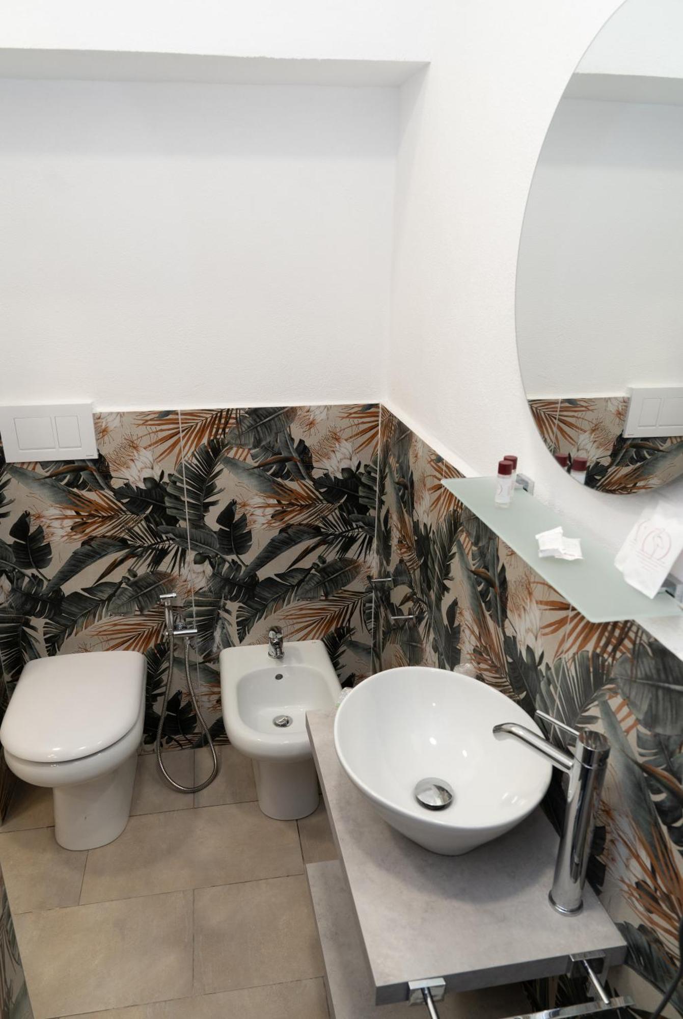 The Sun Hotel Boutique Napoli Luaran gambar