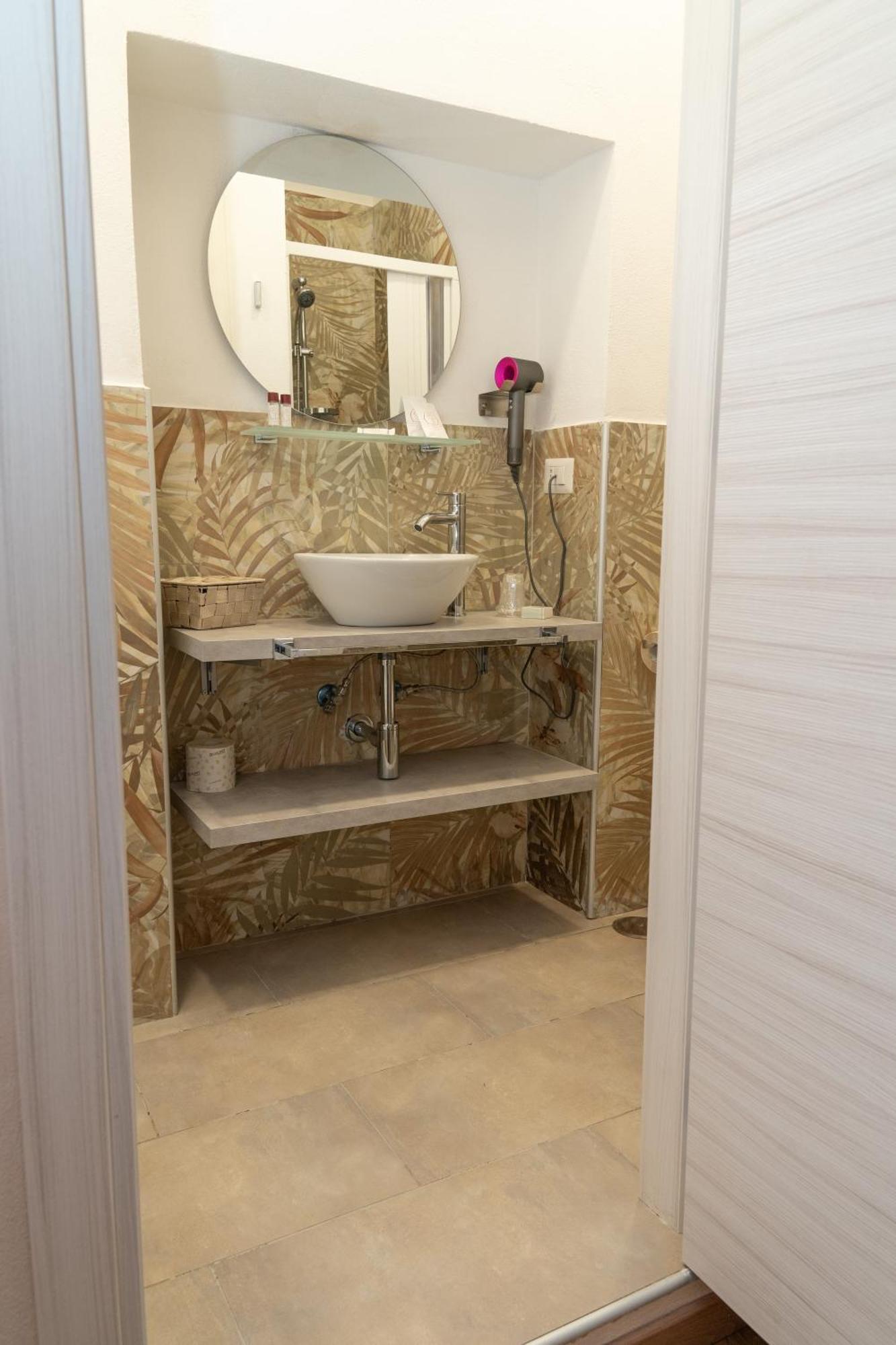 The Sun Hotel Boutique Napoli Luaran gambar