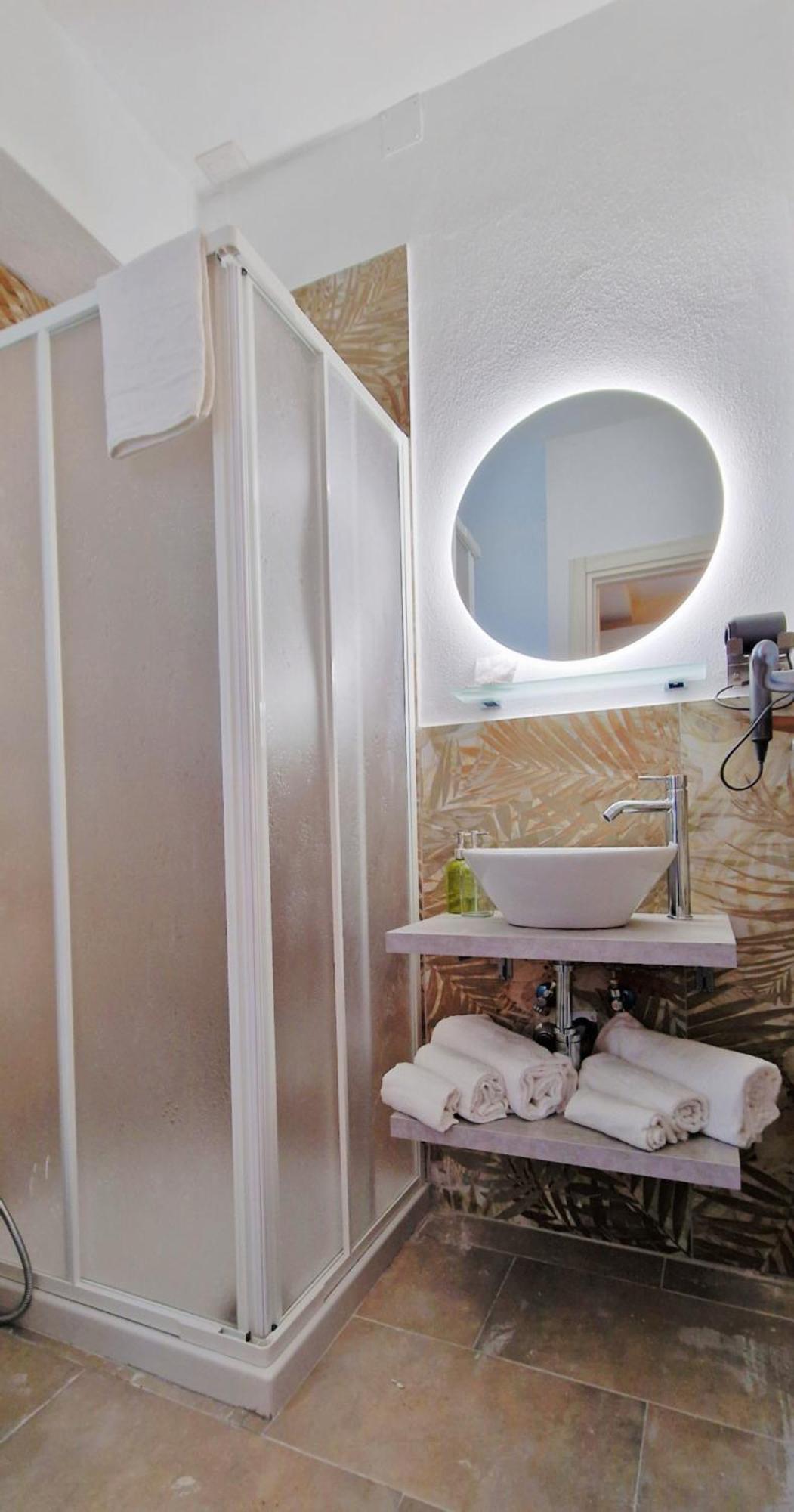 The Sun Hotel Boutique Napoli Luaran gambar
